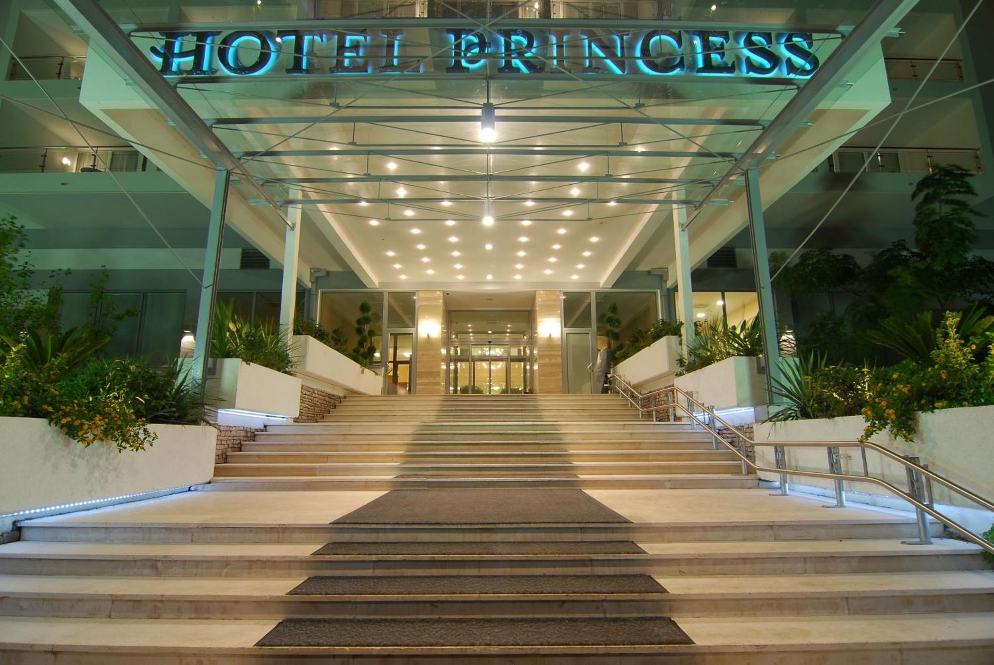 Hotel Princess บาร์ ภายนอก รูปภาพ